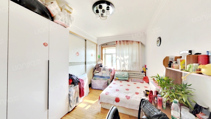 香庆街二手房实景图