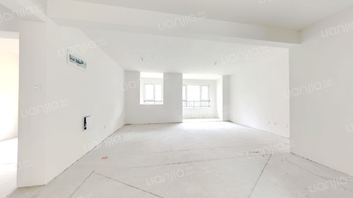 天一赫廷二手房实景图