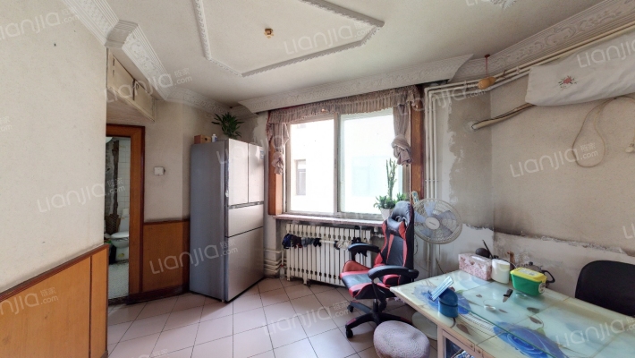 石油新村三区二手房实景图