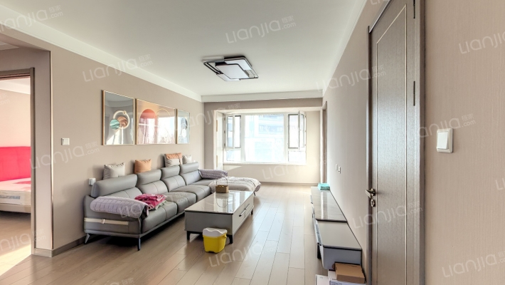 龙湖金湾天钜一期二手房实景图