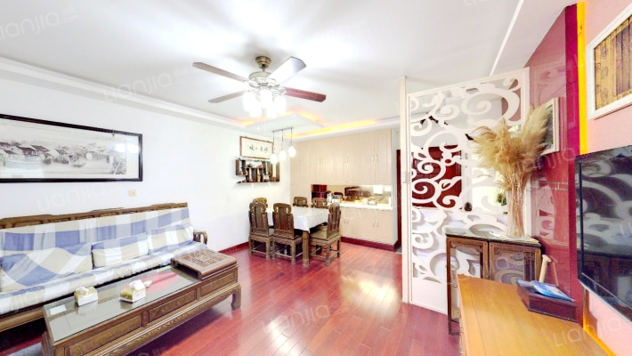 龙隐水庄二手房实景图