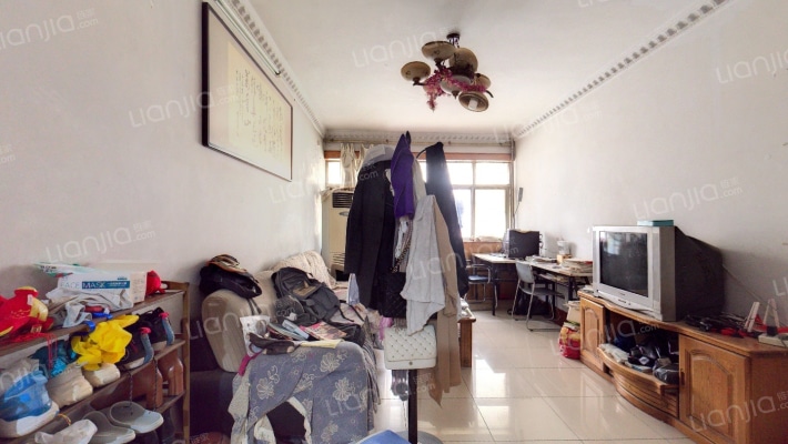 郑百家属院二手房实景图