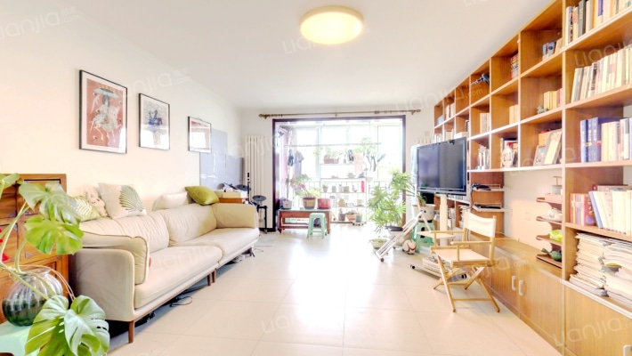 圣华里二手房实景图