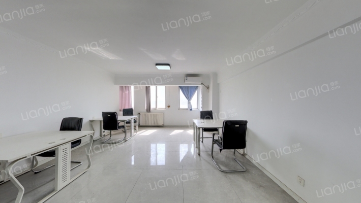 泾渭国际中心二手房实景图