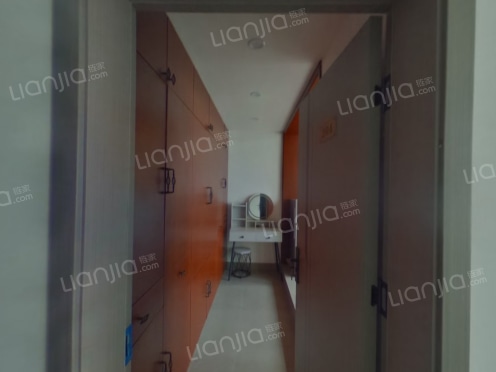 合租·阳光水榭 5居室 北卧