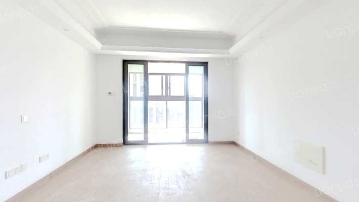 金湾名悦雅苑二手房实景图