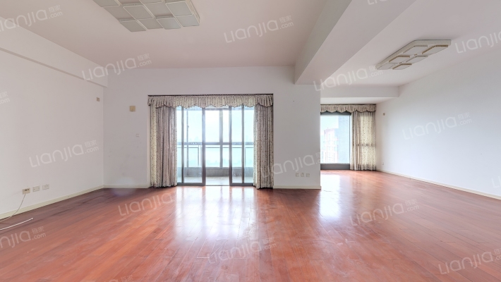 武汉天地二期A8二手房实景图