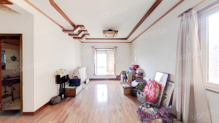 中寰广场二手房实景图