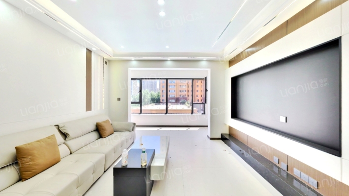 尚东辉煌城二手房实景图