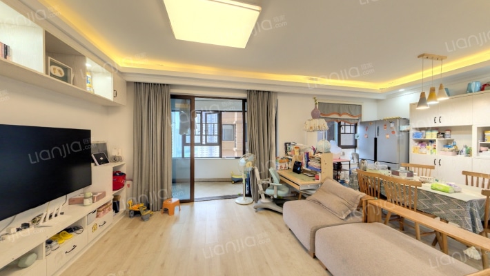 五江天街南区二手房实景图