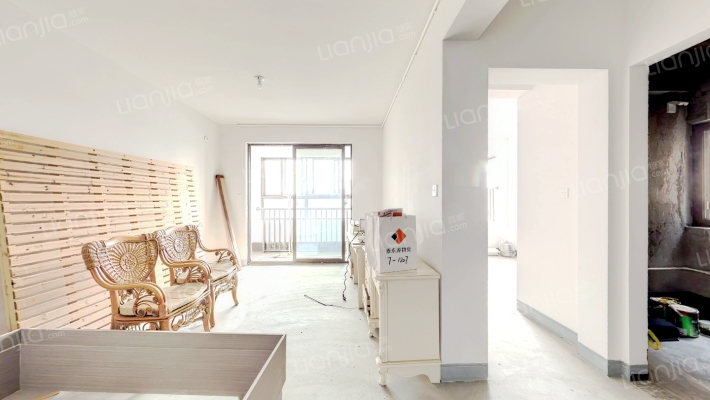 元上新村二手房实景图