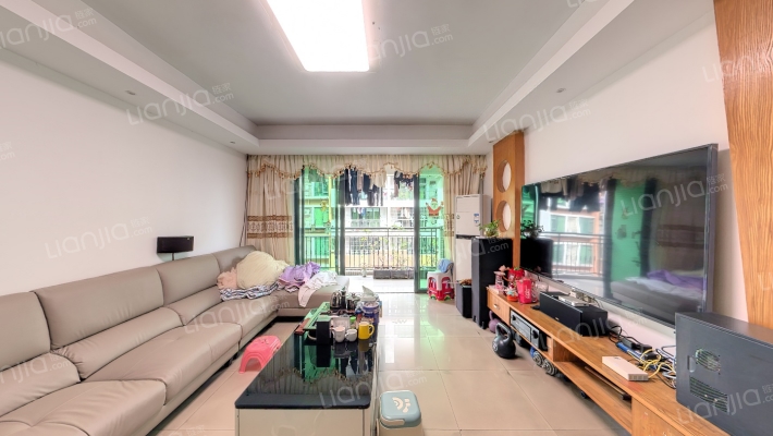 怡雅名苑二手房实景图