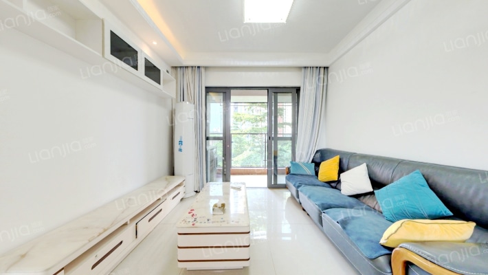 奥园翡翠东湾二手房实景图