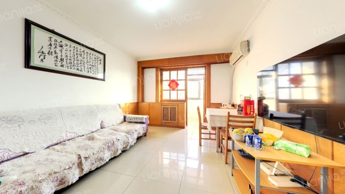 亚新一里二手房实景图