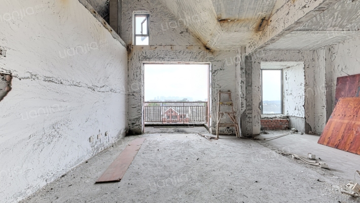 悦水蓝山二手房实景图