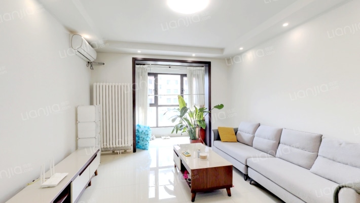 明德家园二手房实景图