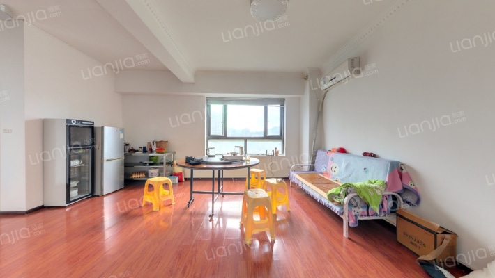 新添大道南段28号二手房实景图