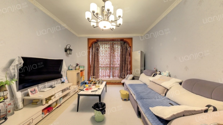 亲河美地二手房实景图