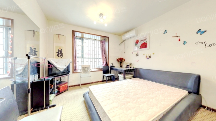 雅阁思达二手房实景图