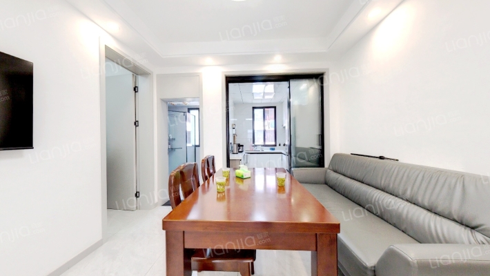 育才新村二手房实景图