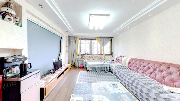 白云中路26号二手房实景图