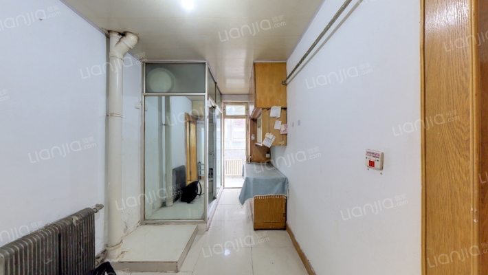 勒石小区二手房实景图