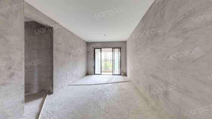 奥园金坭湾二手房实景图