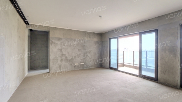 保利天汇二手房实景图