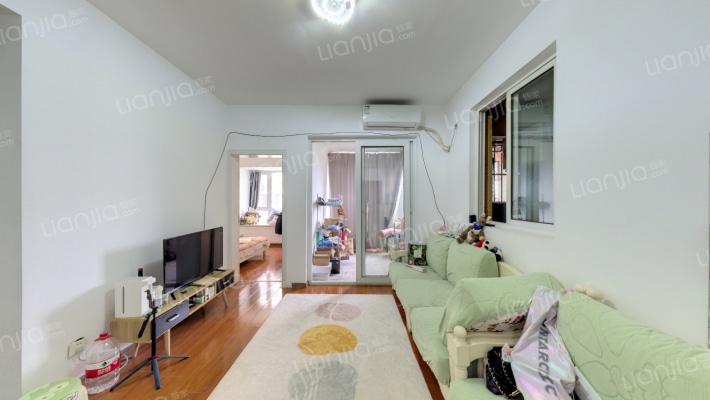 英伦金沙二手房实景图