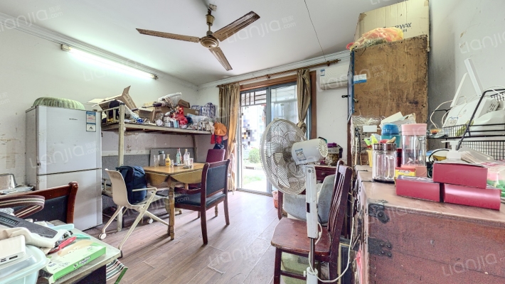 盛世东苑二手房实景图