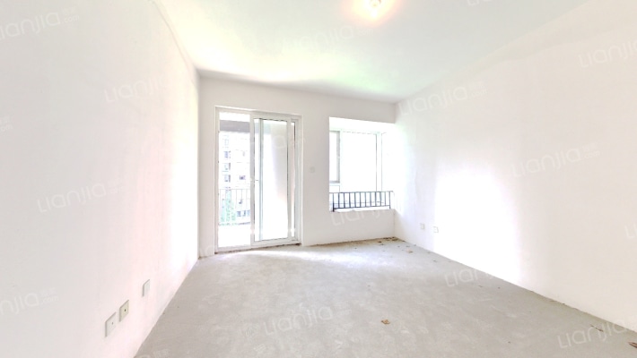 蓝光四叶城二手房实景图