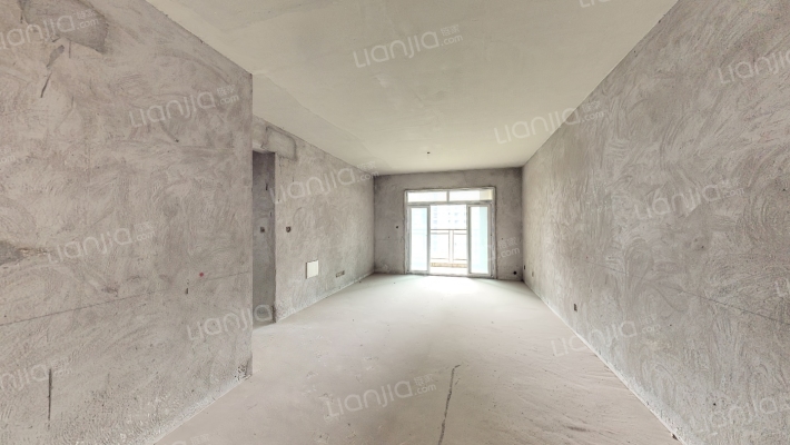 两山丽苑二手房实景图