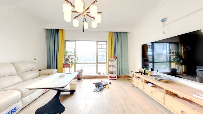 会展SOHO二手房实景图