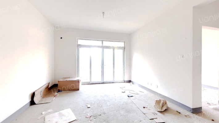 隆鑫花漾汇二手房实景图