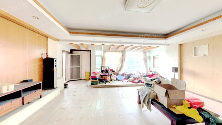 豪庭小区二手房实景图