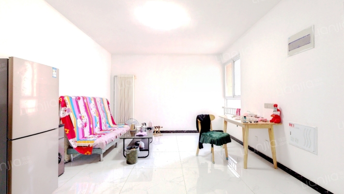 紫荆半岛二手房实景图