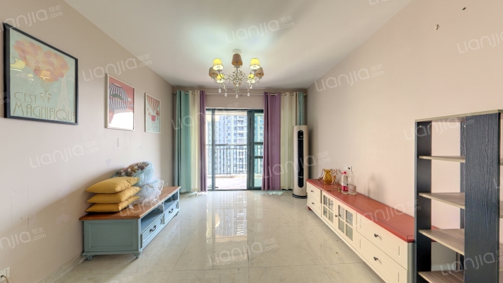 雅居乐蔚岚二手房实景图