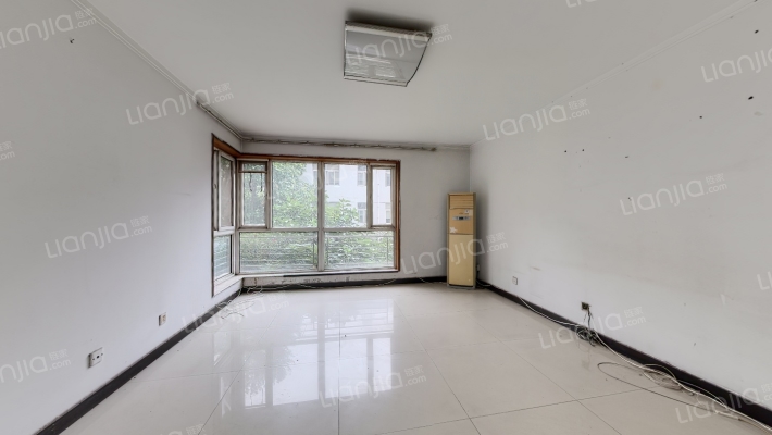 水云间二手房实景图