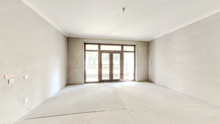 荣盛华府A区二手房实景图