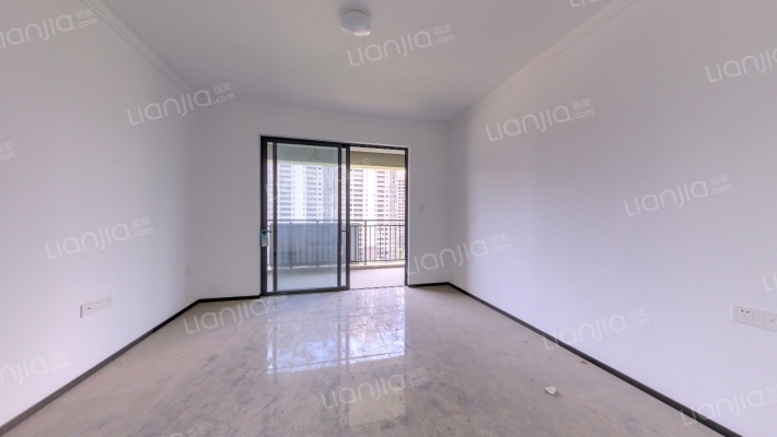 新旅明樾府南苑二手房实景图