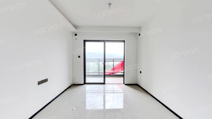 广州悦峰二手房实景图