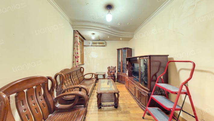 松花公寓二手房实景图