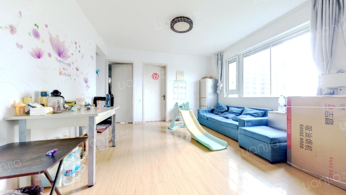 景瑞歌悦花园二手房实景图