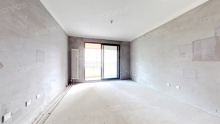 柳湖佳苑东院二手房实景图