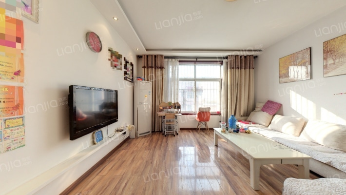 东云阁小区二手房实景图