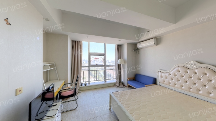 铂悦公寓二手房实景图