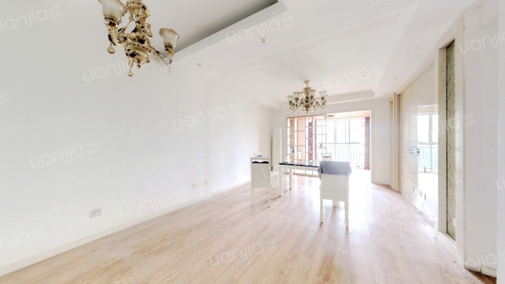 龙湖弗莱明戈一期二手房实景图