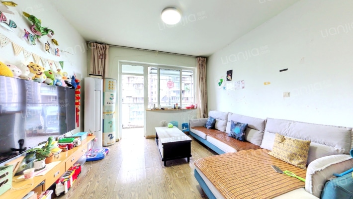 上锦颐园二手房实景图