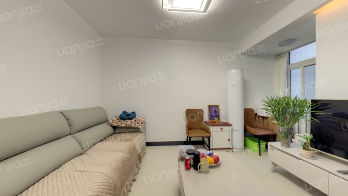 锦艺怡心苑二手房实景图