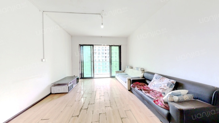 中天会展城B区B8组团二手房实景图